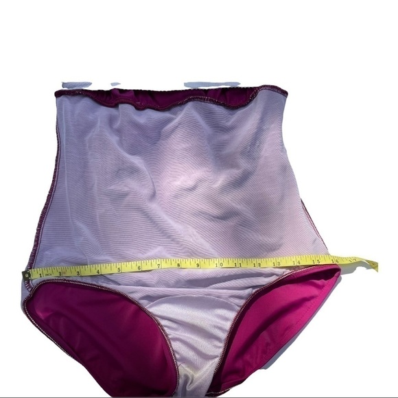 𝅺rise Marie Reid flutter top one piece swim suit fuchsia. Size 10. - Picture 7 of 10